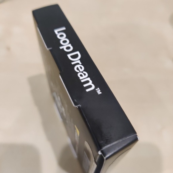 Loop Dream Black – Silicone/Memory Foam Earplugs for Sleep Comfort - Picture 3 of 6